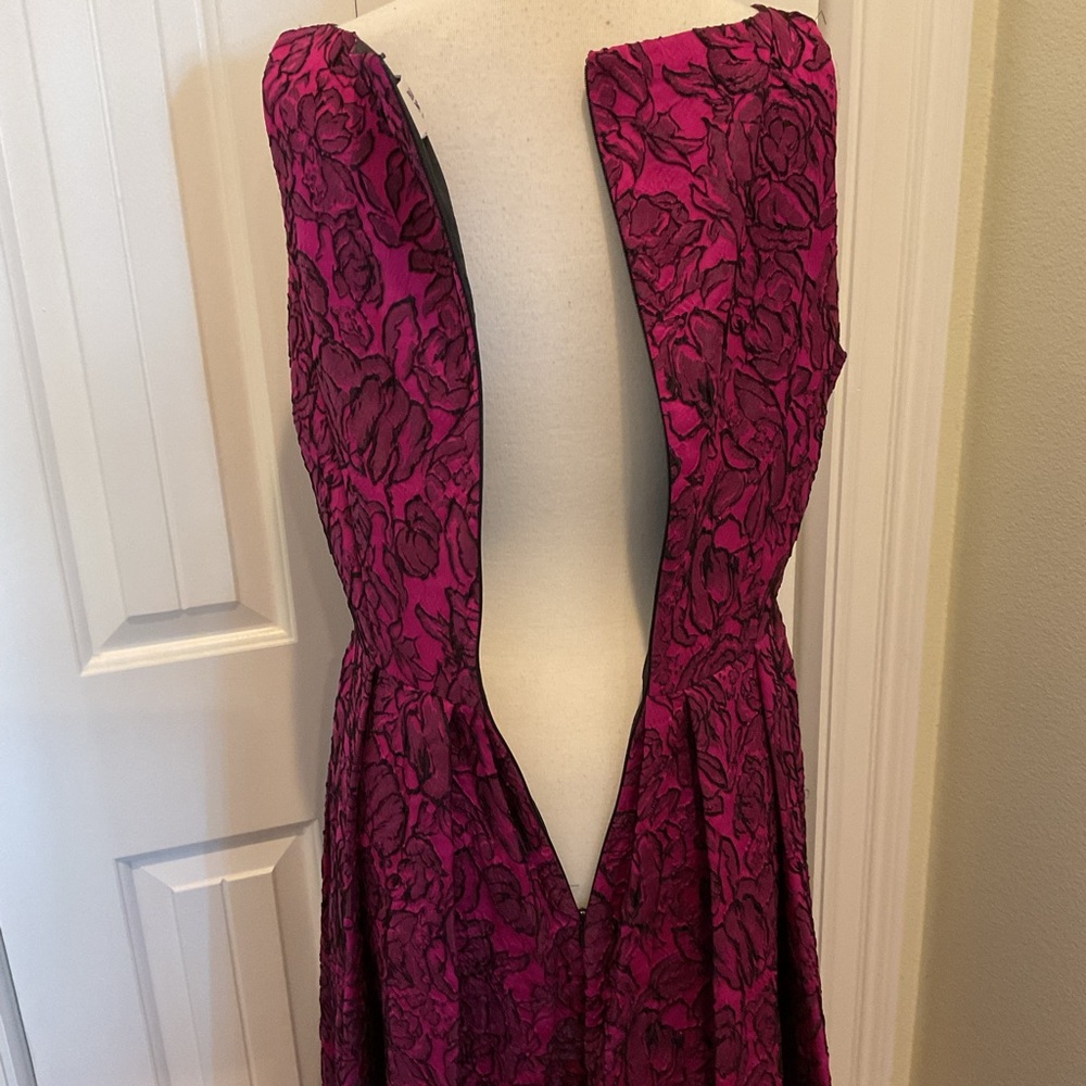 Badgley Mischka Fuchsia Floral Midi Dress Size 12 - Picture 6 of 8
